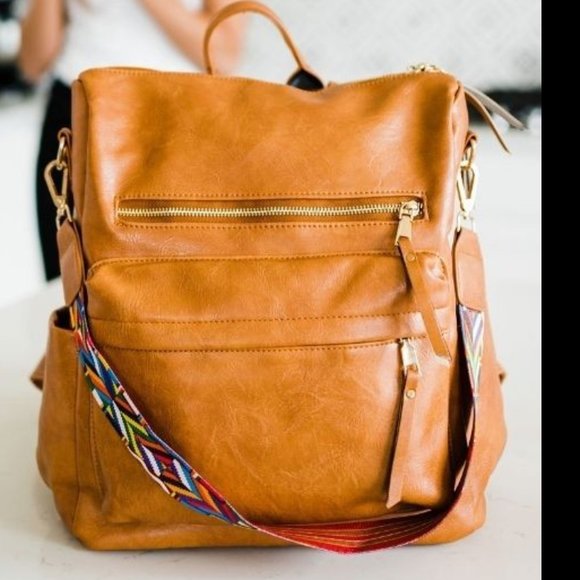 Cognac Convertible Guitar Strap Backpack - Picture 2 of 4